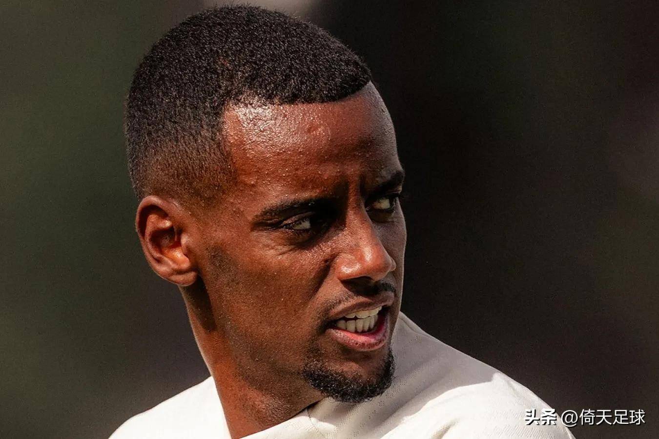 九游游戏中心-阿斯顿维拉对战切尔西直播