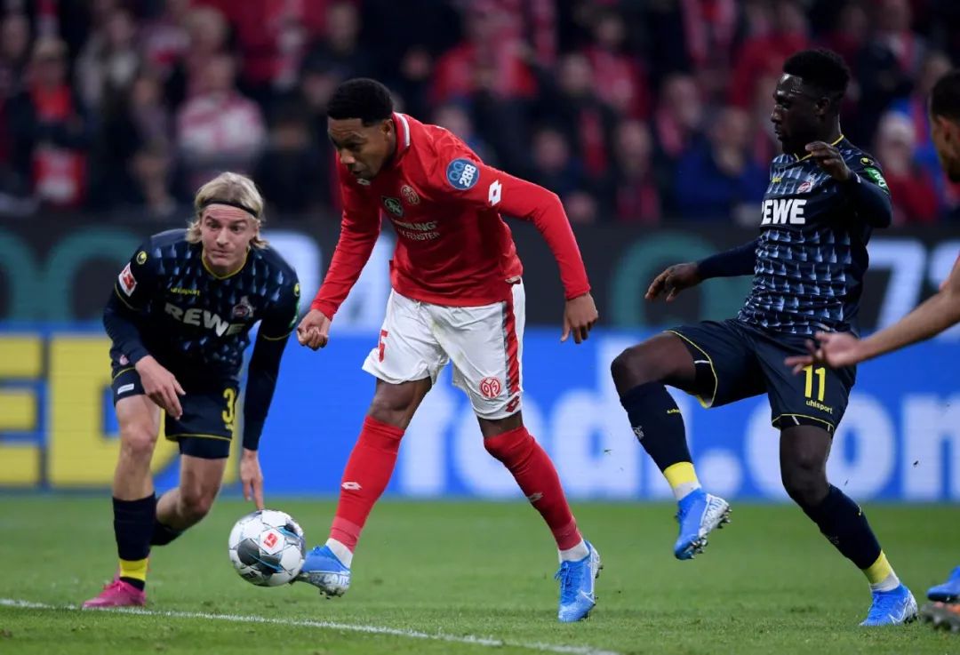 九游游戏攻略-圣安东尼奥马刺赛前远射贴柱，志在欧联名次提升，压力陡增，细节决定成败的简单介绍