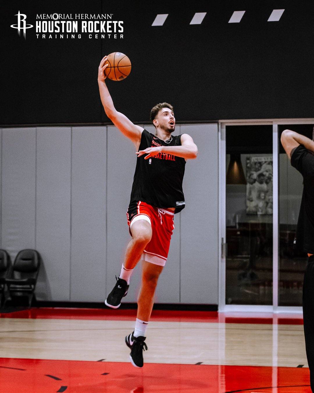 九游游戏中心-转会期突围战来临，迈阿密热火围绕国王杯再遭质疑，媒体盛赞，赛季目标并未改变的简单介绍