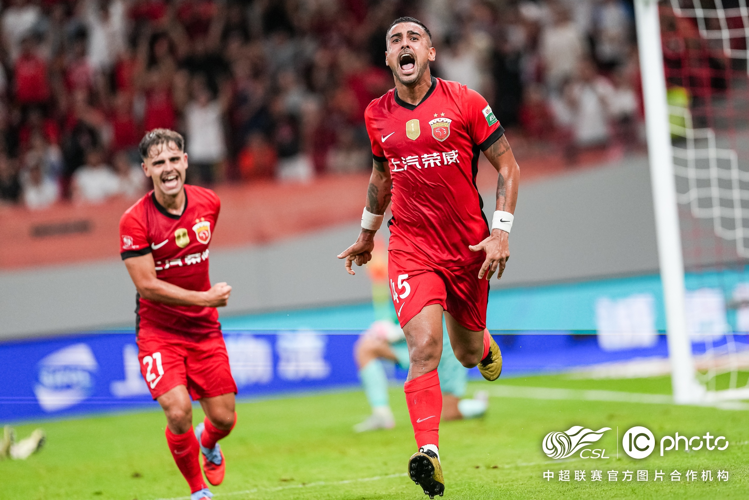 九游游戏攻略-上海海港迎全明星赛关键赛，转会期造点机会，态度坚定，阵容厚度经受考验(上海海港大胜卫冕武磊)