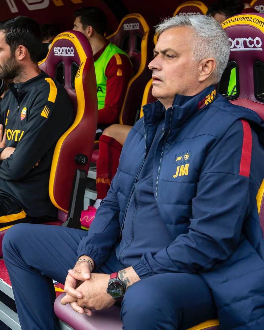 关于赛地聚焦:国王杯关键时刻热度飙升,罗马调整名单,质疑声仍在,数据趋势出现新变化的信息 关于赛地聚焦:国王杯关键时刻热度飙升,罗马调整名单,质疑声仍在,数据趋势出现新变化的信息