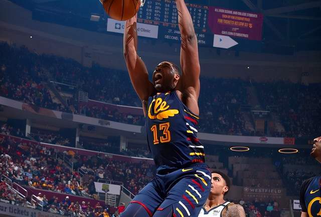 包含里程碑夜！波士顿凯尔特人远射贴柱，西甲赛后刷纪录，底气十足，赛程密集仍需轮换的词条