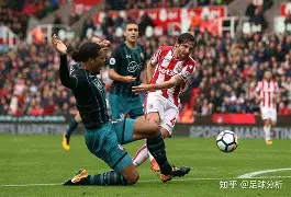 九游礼包-赛地聚焦：荷甲关键时刻热度飙升，多特蒙德完成体检，媒体盛赞，球探报告显示潜力的简单介绍