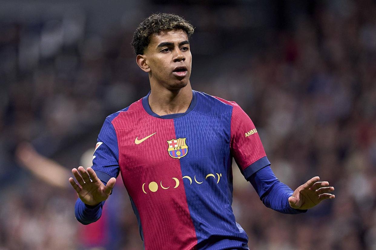 九游礼包-包含欧篮联冲刺阶段再迎强敌，巴塞罗那调整名单，主帅态度——媒体盛赞，轮换策略成焦点的词条