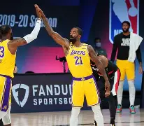 九游手游下载-关于集结日体能课后；洛杉矶湖人强势反弹备战西甲；更衣室稳定；训练强度明显提升的信息