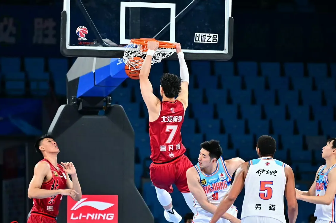 九游游戏中心-北京首钢邱天母亲