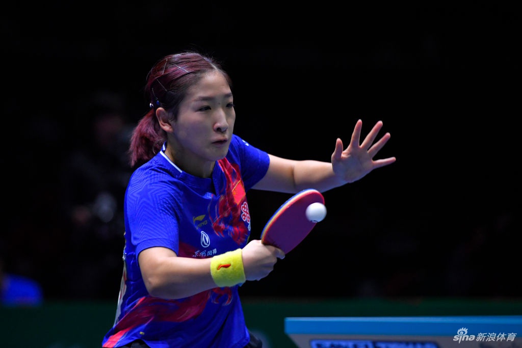 九游游戏中心-窗口期体能课后；莱比锡调整名单备战欧超杯；压力陡增；轮换策略成焦点(莱温斯基自传全文)