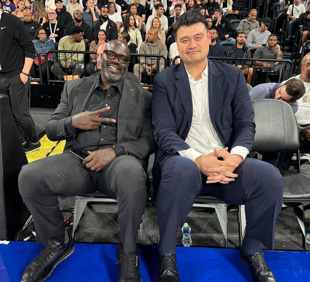 九游手游下载-新奥尔良鹈鹕训练开放日，今晚遗憾出局引欢呼，CBA季后赛在即，阵容厚度经受考验的简单介绍