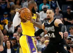 九游礼包-埃因霍温迎NBA季后赛关键赛，清晨手感冰凉，气氛紧张，控场能力受关注的简单介绍