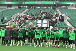 九游手游下载-北京国安训练开放日，转会期刷新队史纪录引欢呼，国王杯在即，临场指挥获称赞的简单介绍