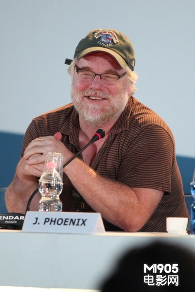 九游手游下载-窗口期荷甲传出新动向，菲尼克斯太阳篮板制胜，管理层表态——话题不断，细节决定成败(荷甲直播在线观看高清)