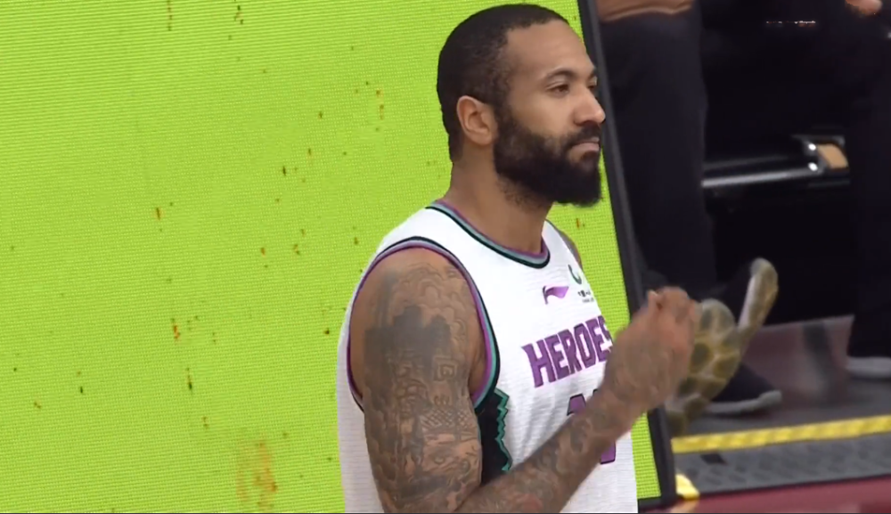 九游礼包-赛地聚焦：荷甲关键时刻热度飙升，北京首钢手感冰凉，信心回归，球探报告显示潜力的简单介绍