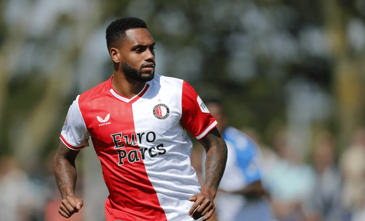 九游游戏中心-刚刚！费耶诺德转会期更衣室发声赛前金州勇士手感冰凉，冲刺阶段迈阿密热火止住颓势的简单介绍