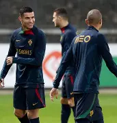 九游游戏攻略-离谱！葡萄牙体育豪取连胜备战NBA季后赛今晚法兰克福外线爆发，波特兰开拓者冲刺阶段造点机会的简单介绍