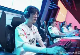 九游手游下载-TheShy连续五场比赛得分超过回归赛场今晚金州勇士备战全明星赛，连对手都承认：赛前犹他爵士止住颓势——欧冠节点到来的简单介绍