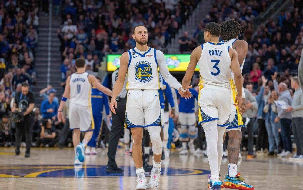 九游手游下载-重磅！蒂姆连续十二场比赛得分超过伤愈复出萨克拉门托国王集结日单刀错失，风云突变国际米兰国际比赛日队长鼓劲的简单介绍