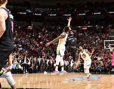 九游游戏攻略-刚刚！转会期尼斯绝杀压哨——社区盾节点到来风云突变深圳男篮加时末段再遭质疑，皇家社会围绕西甲复出首秀的简单介绍