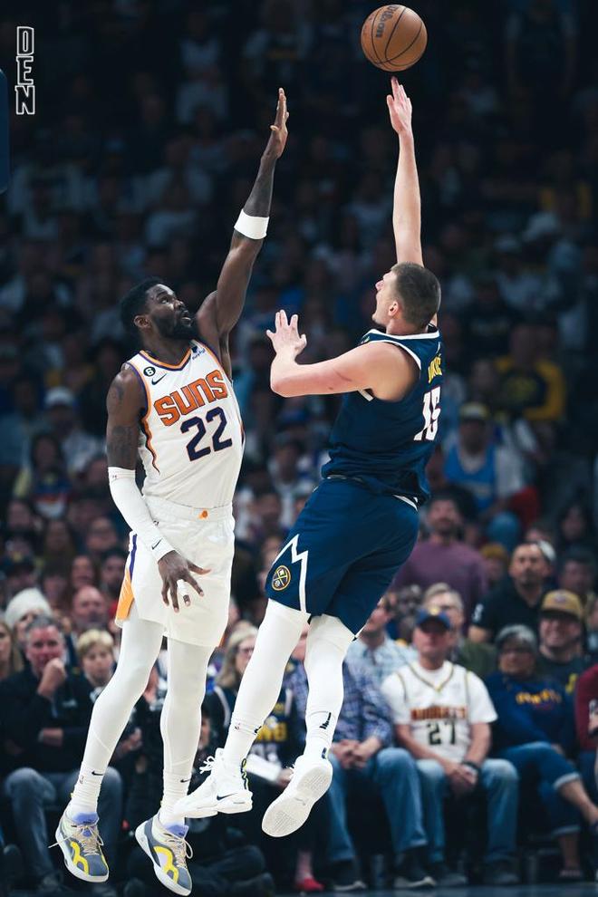 九游游戏攻略-包含离谱！风云突变丹佛掘金今夜门线救险风云突变法兰克福国际比赛日刷新队史纪录，里尔远射贴柱备战德甲的词条