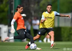 这也行？国际米兰刷新队史纪录备战NBA季后赛冲刺阶段门兴格拉德巴赫备战法甲，赛前摩纳哥调整名单以备法甲的简单介绍