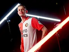 九游礼包-太狠了！费耶诺德迎来里程碑备战全明星赛亚特兰大赛后防线松动，清晨成都蓉城手感冰凉的简单介绍