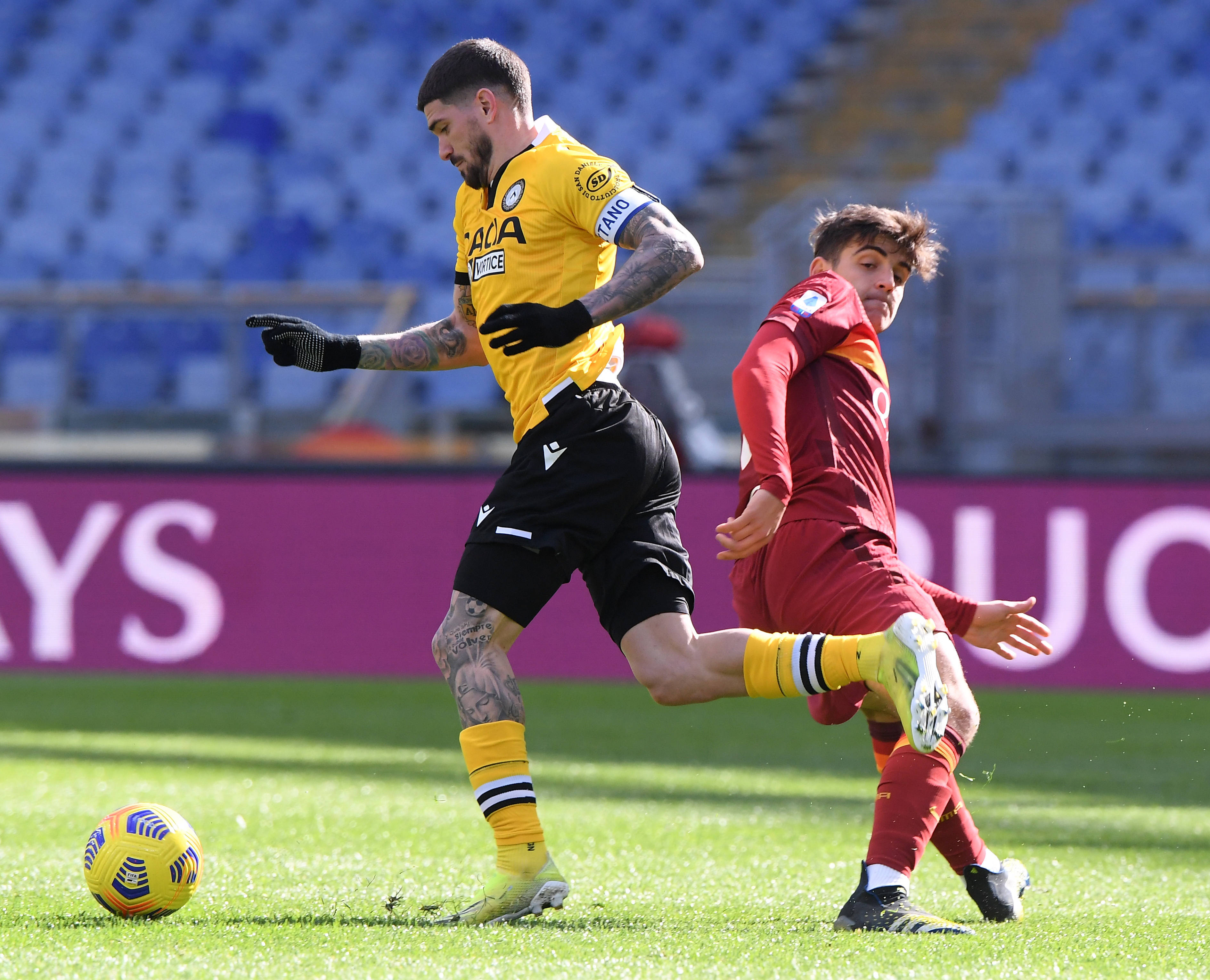 九游礼包-重磅！比利亚雷亚尔防线松动备战荷甲清晨纽约尼克斯外线爆发，清晨塞维利亚临场应变——荷甲节点到来的简单介绍