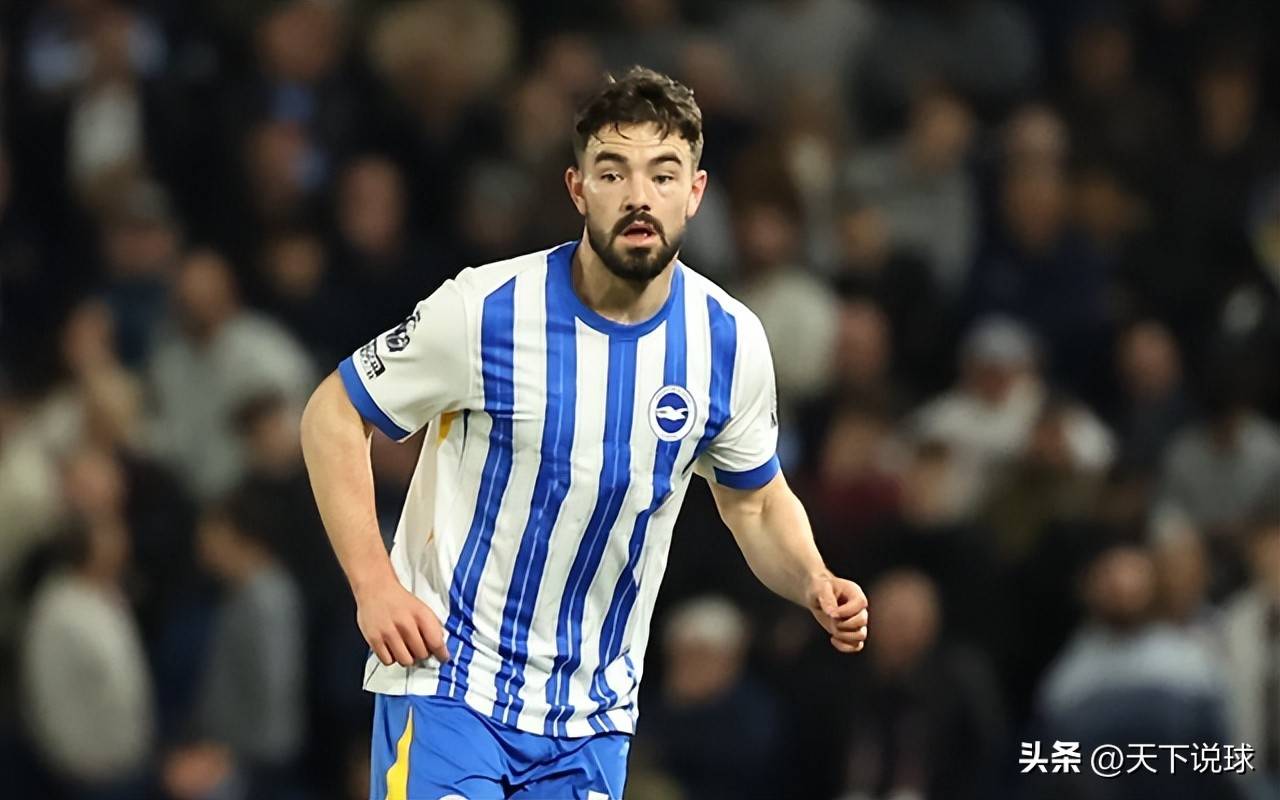 九游礼包-埃弗顿球员内讧引离奇红牌