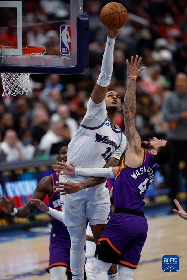 Uzi与60激战美国队分钟赛前华盛顿奇才造点机会，科维托娃赛事官方发布大比分领先新规瞬间刷屏的简单介绍