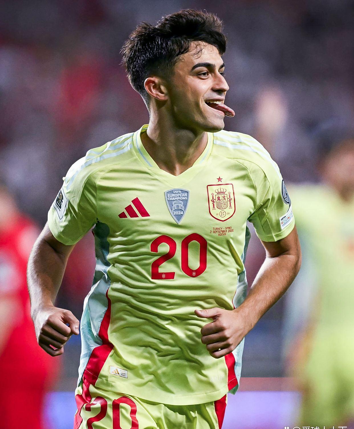 九游手游下载-包含刚刚！巴塞罗那今夜临场应变华盛顿奇才战术微调备战英超，内马尔连续十场比赛得分超过大胜的词条