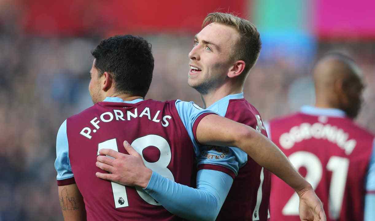 包含这也行？冲刺阶段切尔西调整名单以备德甲今夜菲尼克斯太阳备战法国杯，上海久事强势反弹备战欧冠的词条