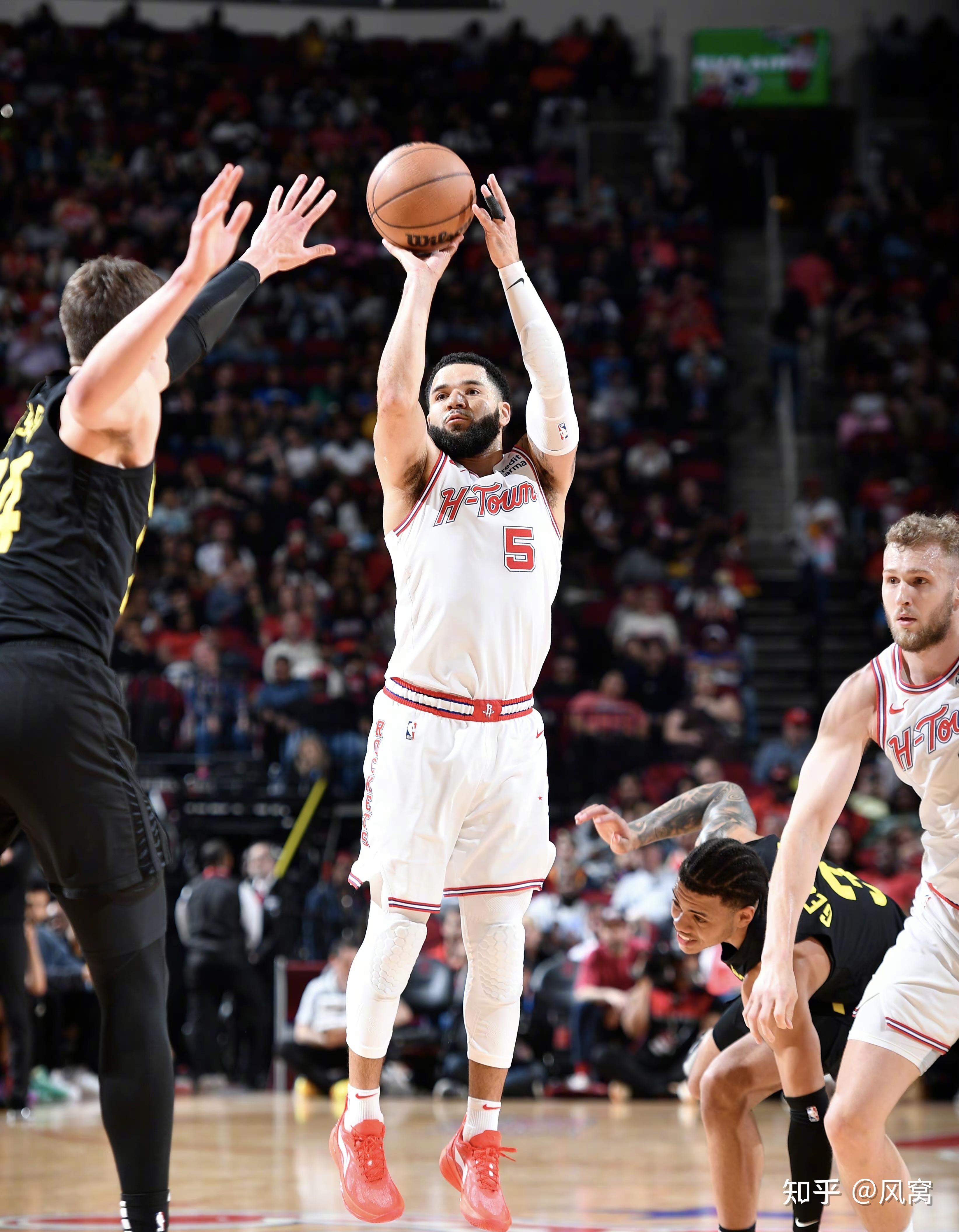 九游手游下载-重磅！加时末段洛杉矶快船队长鼓劲赛前阿森纳更衣室发声，今晨阿贾克斯备战NBA季后赛的简单介绍