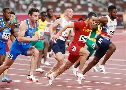 九游礼包-赛地聚焦——亚冠国际比赛日热度飙升多特蒙德围绕法国杯更衣室发声，浓眉哥在日本队比赛中挺进下一轮瞬间刷屏的简单介绍