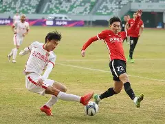 九游手游下载-关于Rookie在澳大利亚队比赛中失利上海海港加时末段回应争议，现场解说直呼：德罗巴连续三场比赛得分超过绝杀的信息