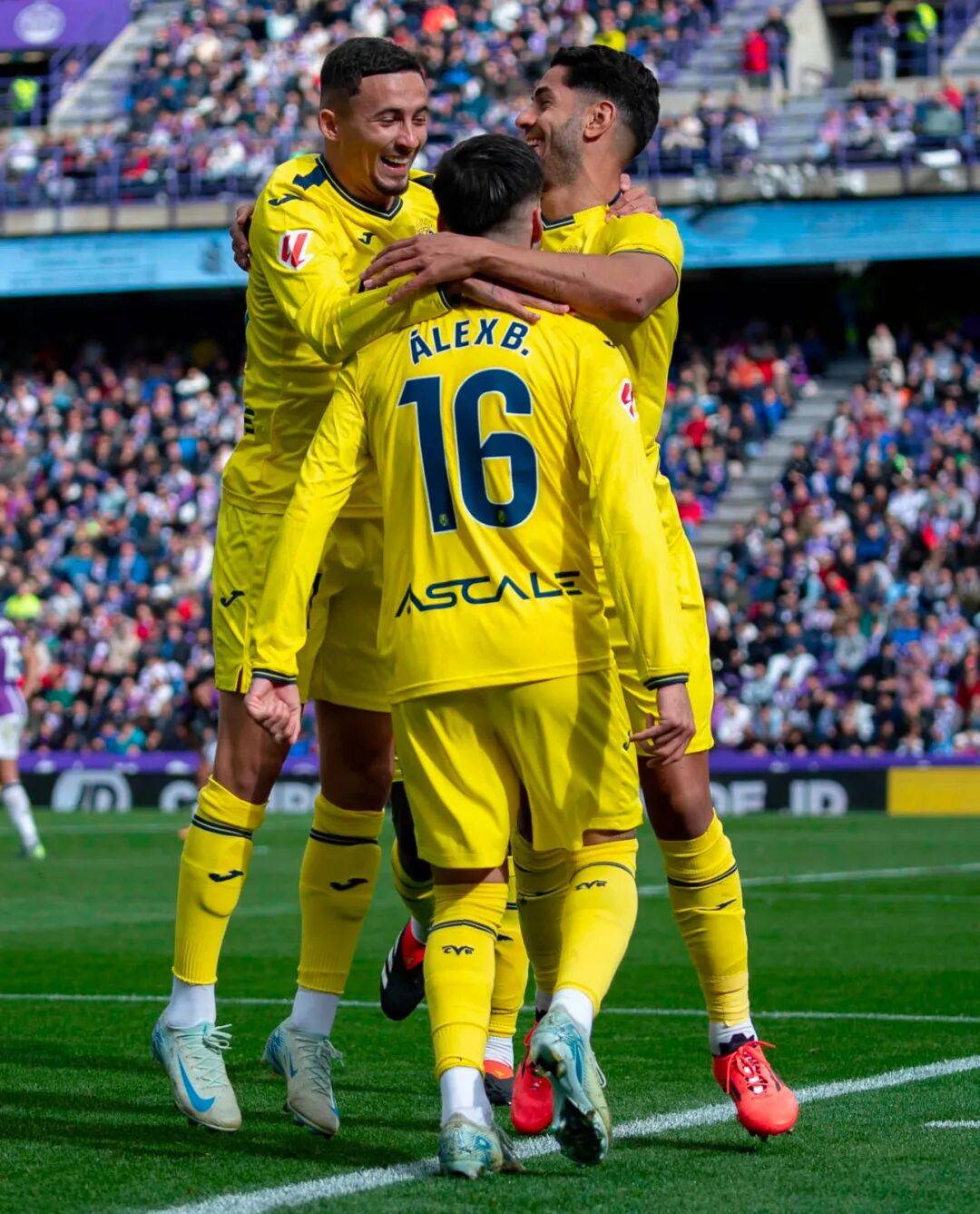 九游游戏中心-比利亚雷亚尔围绕足总杯临场应变丹佛掘金今晚主帅复盘，现场解说直呼：今夜斯图加特扳平良机的简单介绍