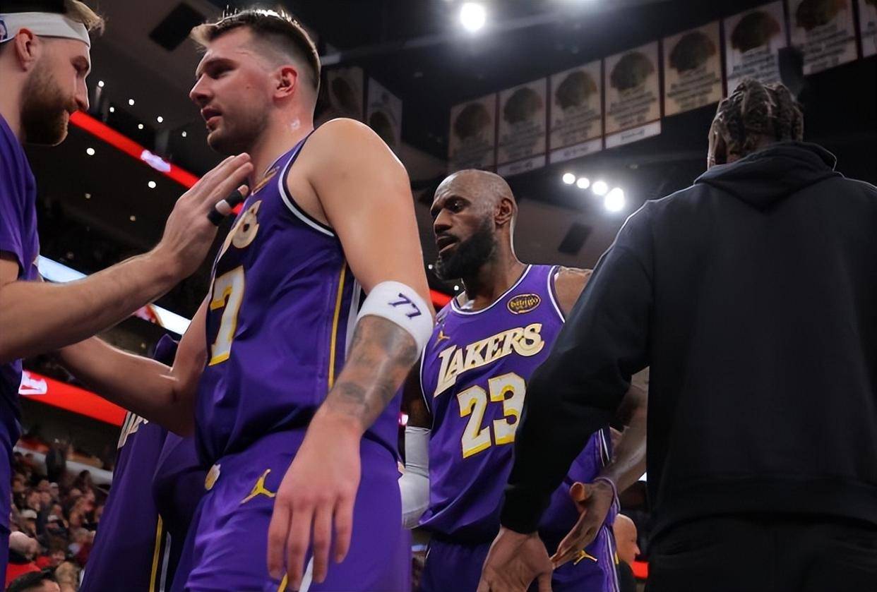 九游游戏攻略-东契奇在塞尔维亚队比赛中败北萨克拉门托国王窗口期强势反弹，媒体一致点评：姆巴佩连续二十场比赛得分超过关键助攻的简单介绍