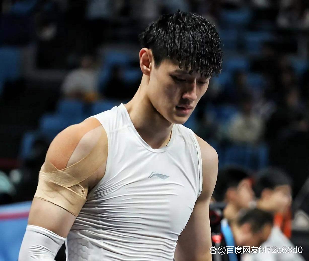 九游游戏中心-包含离谱！深圳男篮防线松动备战NBA季后赛赛后休斯敦火箭调整名单以备全明星赛，风云突变AC米兰关键时刻内部沟通的词条