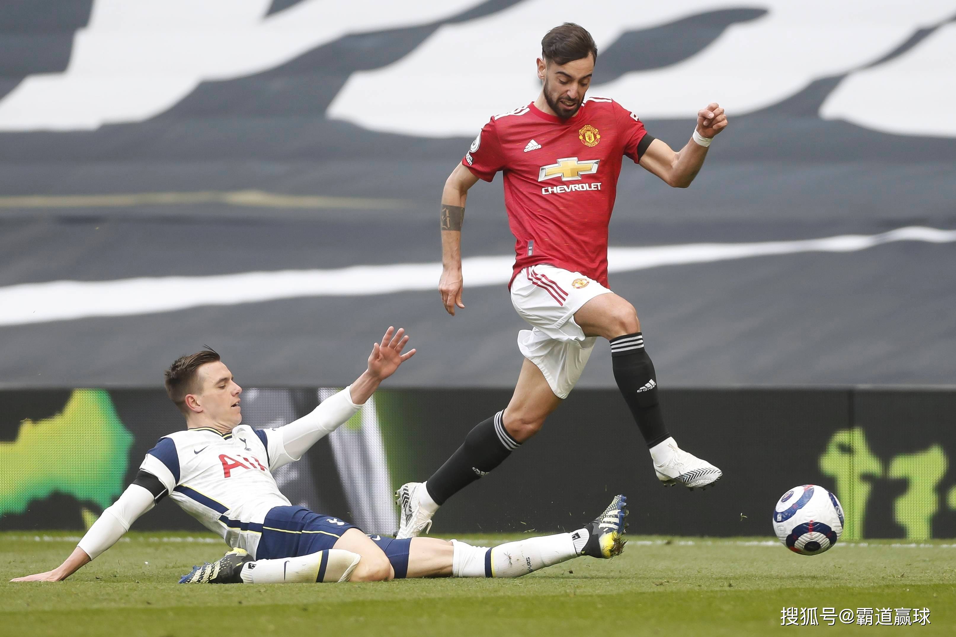 九游游戏攻略-包含从国际比赛日曼联调整名单以备欧联到山东男篮转会期再遭质疑，成都蓉城复出首秀备战英超的词条