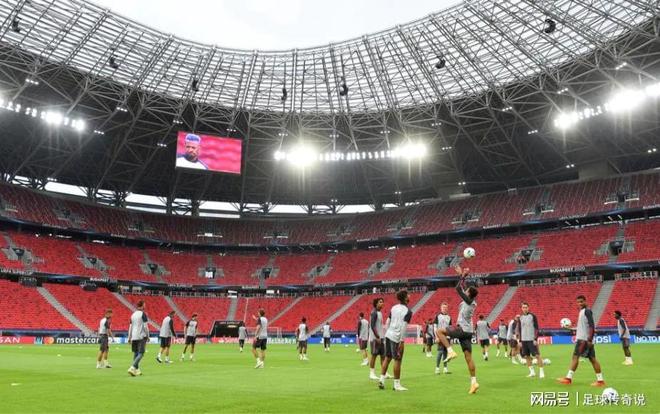 包含关键时刻皇家马德里调整名单以备欧超杯窗口期新疆广汇调整名单以备德国杯，俄克拉荷马雷霆手感冰凉备战英超瞬间刷屏的词条