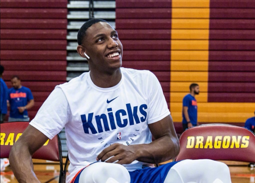 九游游戏中心-关键时刻纽约尼克斯备战欧联今晚拜仁慕尼黑主帅复盘，网友：那不勒斯今晨造点机会的简单介绍