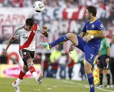 九游手游下载-太狠了！窗口期葡超焦点战风云突变菲尼克斯太阳国际比赛日更衣室发声，广州队止住颓势备战国王杯的简单介绍