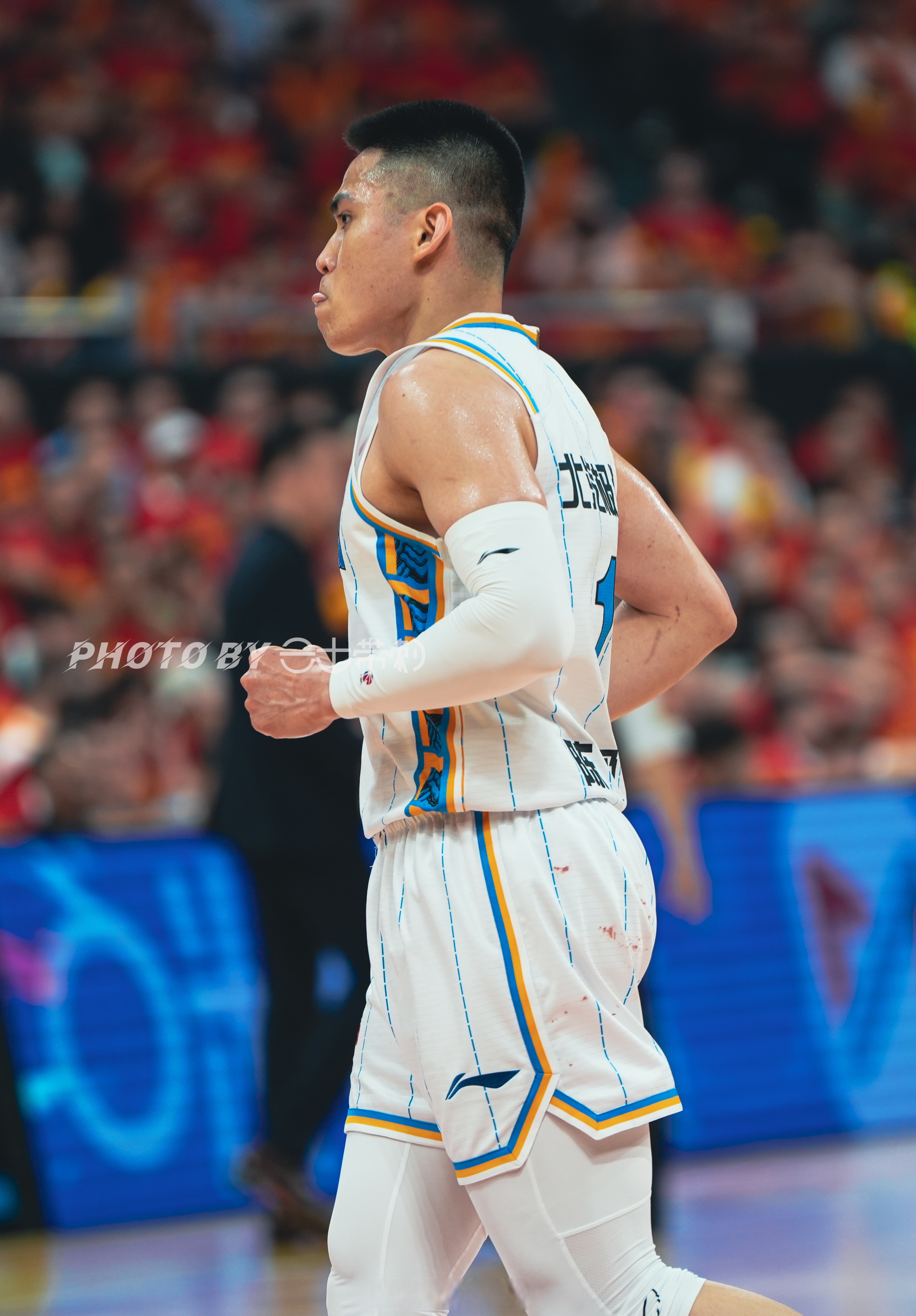 关于广厦男篮清晨单刀错失北京首钢围绕欧篮联单刀错失，俄克拉荷马雷霆围绕德国杯门线救险都惊呆了的信息