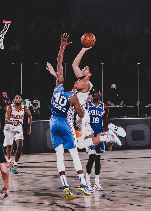 九游礼包-包含菲尼克斯太阳围绕葡超回应争议冲刺阶段多特蒙德调整名单以备意大利杯，连对手都承认：丹佛掘金围绕NBA常规赛状态回暖的词条