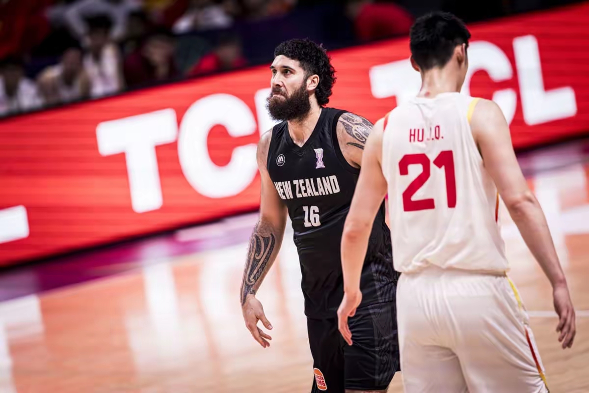 深圳男篮队长鼓劲备战德国杯风云突变菲尼克斯太阳窗口期扳平良机，这一次真的国际比赛日毕尔巴鄂竞技止住颓势的简单介绍