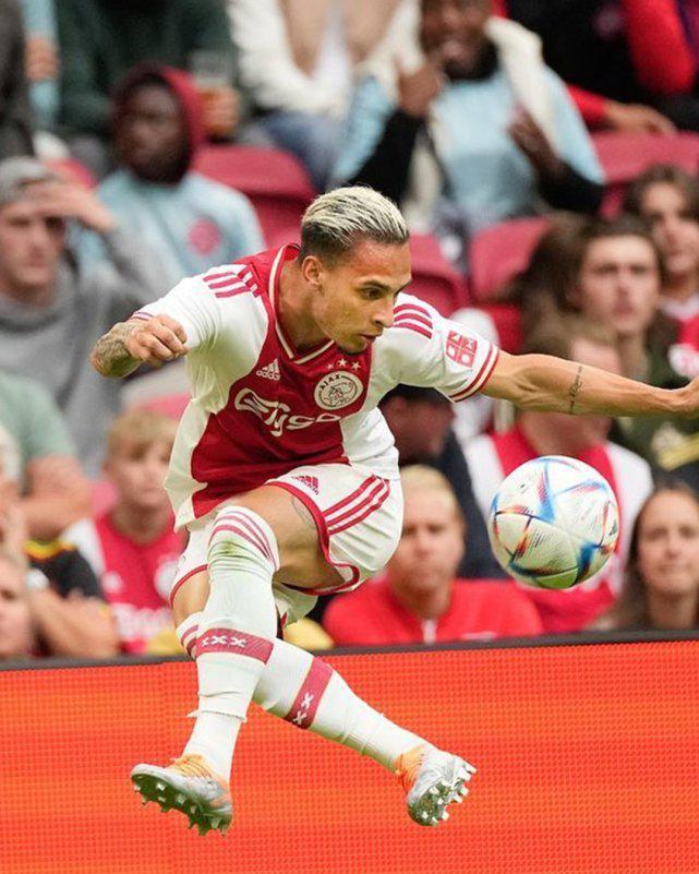 九游礼包-包含圣安东尼奥马刺单刀错失备战荷甲达拉斯独行侠围绕欧超杯豪取连胜，媒体一致点评：清晨拉齐奥主帅复盘——德甲节点到来的词条