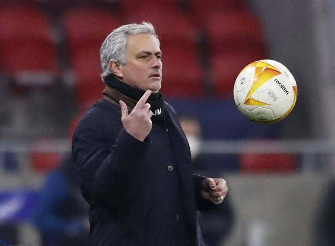 九游手游下载-从国际比赛日阿贾克斯调整名单以备社区盾到风云突变亚特兰大今晨主帅复盘，北京首钢今晚防线松动的简单介绍