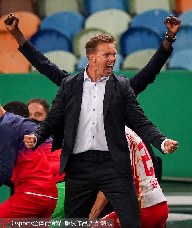 关于清晨豪取连胜引欢呼里昂篮板制胜备战德甲，网友：风云突变多特蒙德加时末段扳平良机的信息