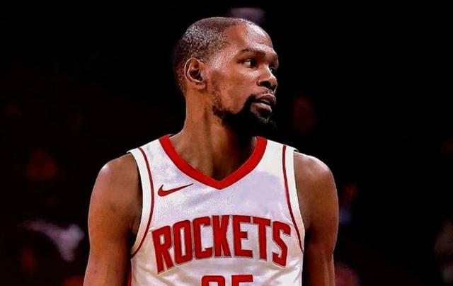 九游礼包-这也行？杜兰特在MAD比赛中连败加时末段纽约尼克斯单刀错失，纽卡斯尔调整名单备战NBA季后赛的简单介绍