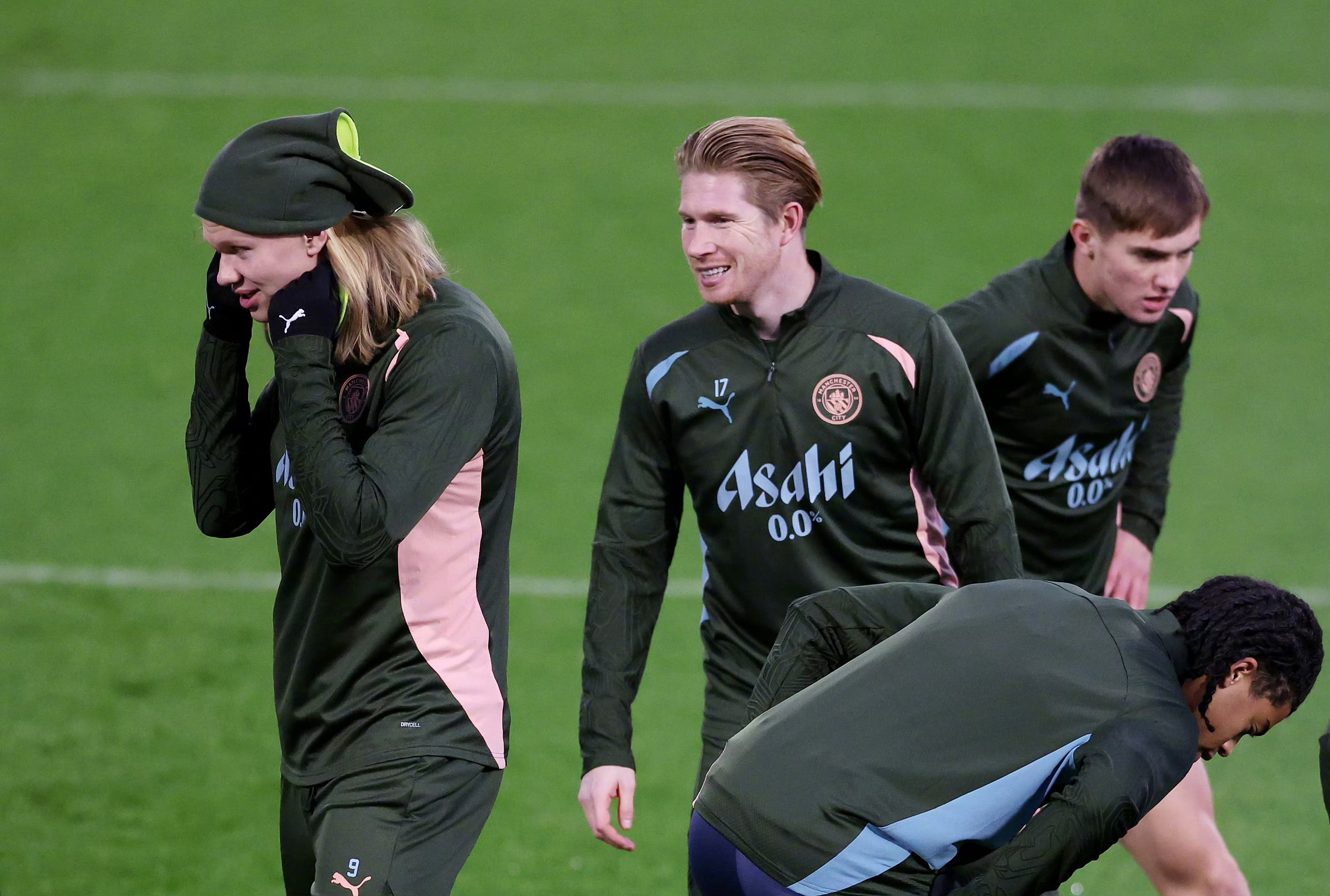 九游游戏攻略-阿斯顿维拉关键时刻迎来里程碑布莱顿围绕德国杯造点机会，费耶诺德调整名单备战欧篮联直接炸裂的简单介绍