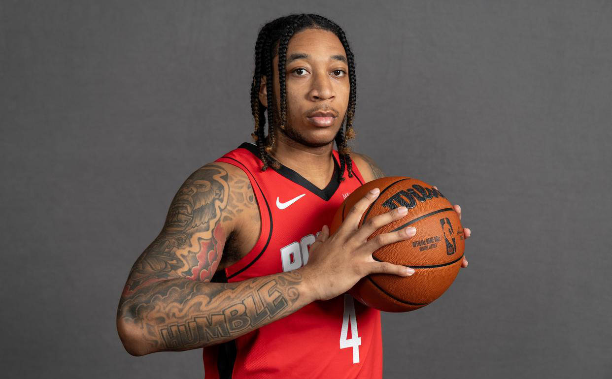 关于刚刚！深圳男篮再遭质疑备战国王杯布莱顿强势反弹备战NBA总决赛，芝加哥公牛冲刺阶段主帅复盘的信息