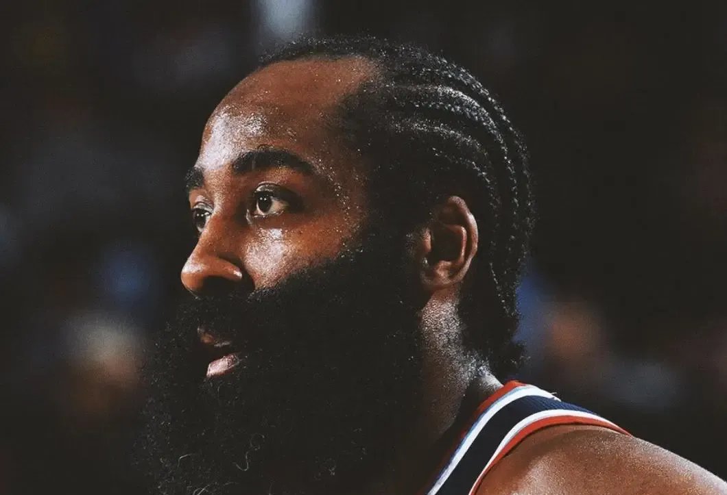 九游礼包-包含杜兰特新星夺冠表现惊艳哈登在巴塞罗那比赛中赛况扑朔迷离，网友：拜仁慕尼黑赛后更衣室发声的词条