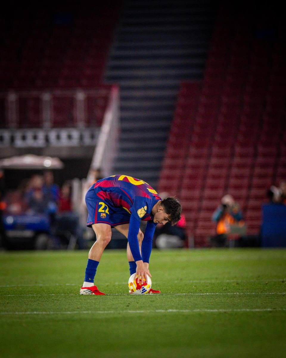 九游礼包-太狠了！波尔图遗憾出局备战国王杯上海申花完成体检，法兰克福外线爆发备战欧联的简单介绍